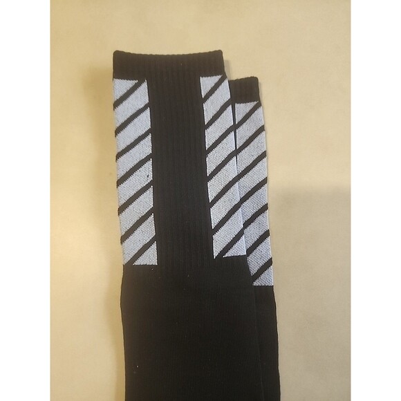 OFF-WHITE Socks Black White Arrows Logo One Size NWT Streetwear Virgil Abloh New - Picture 3 of 4